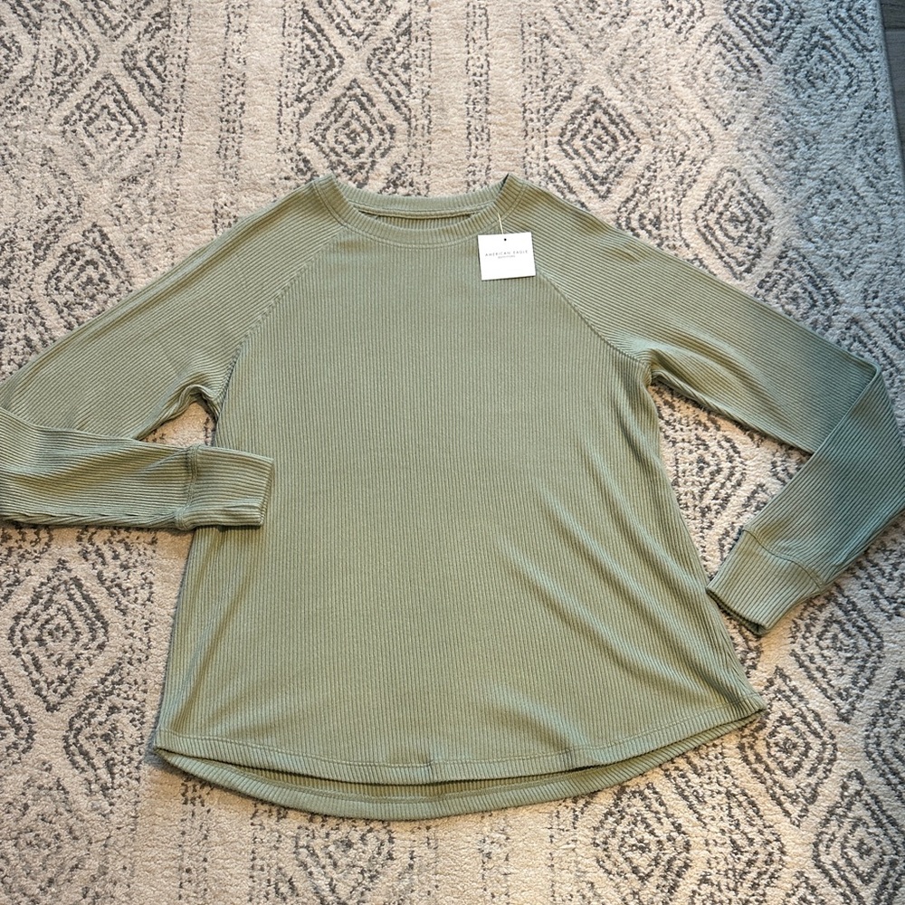 American Eagle Outfitters Soft Long Sleeve Tee